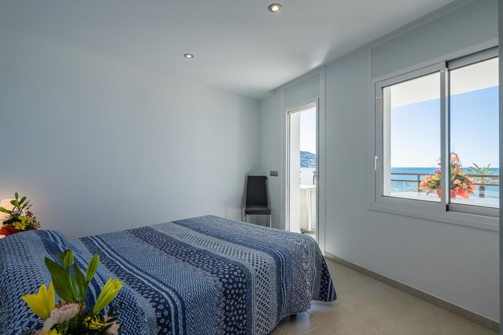 Inmosantos Oasis F5 Apartman Roses Kültér fotó